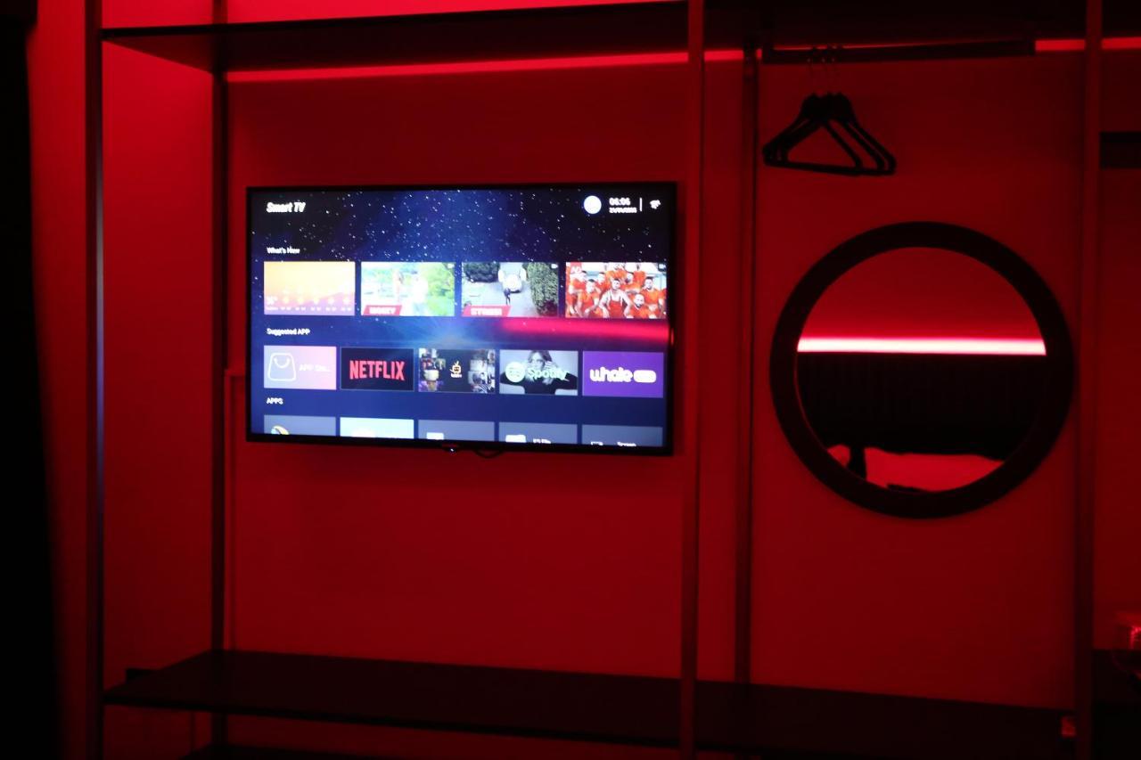 Dark Boutique Hotel Shkoze エクステリア 写真